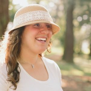 Meet your Posher, Carrie